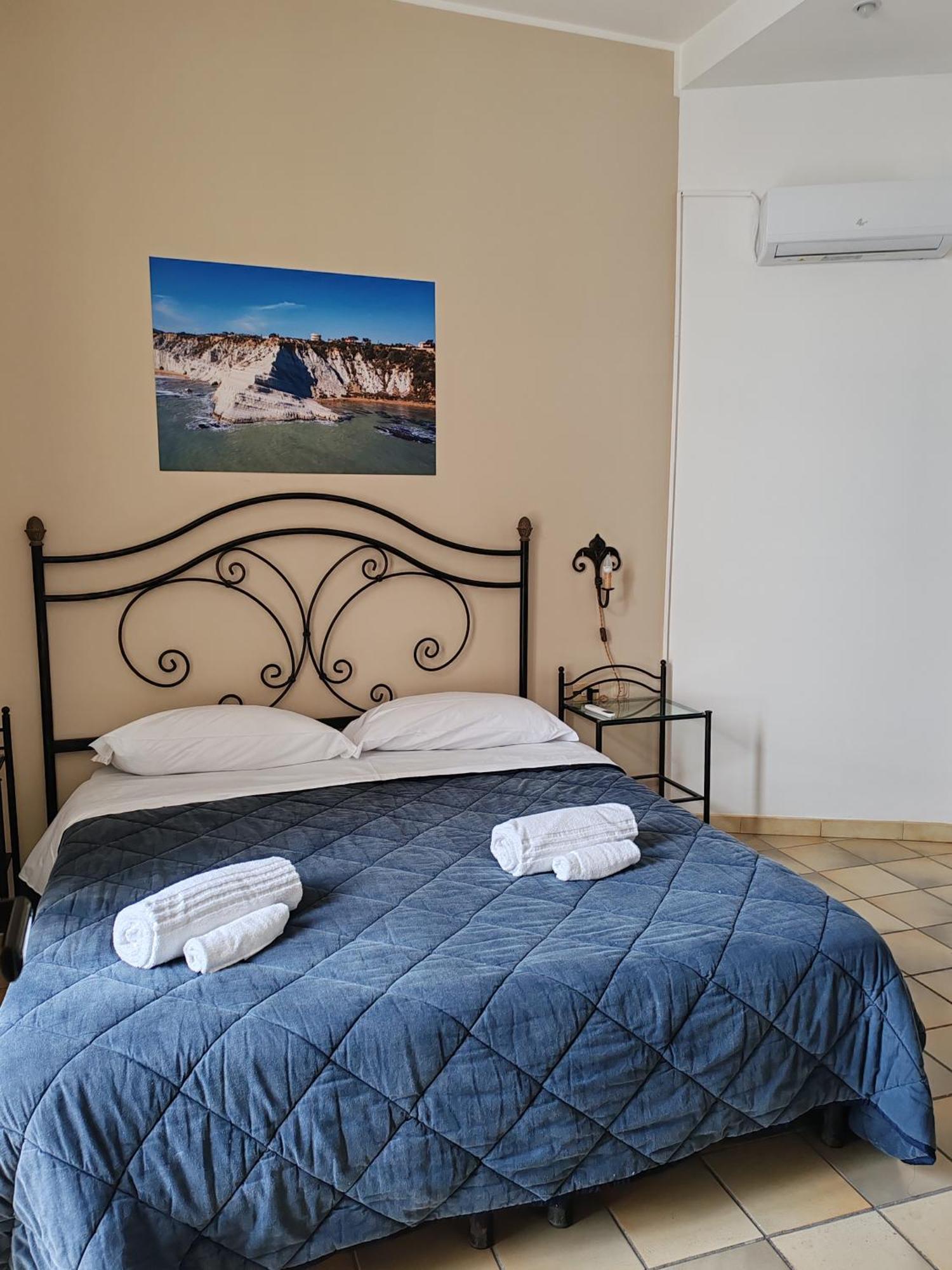 Life Hotels Residence Dei Baroni Сиракуза Екстериор снимка