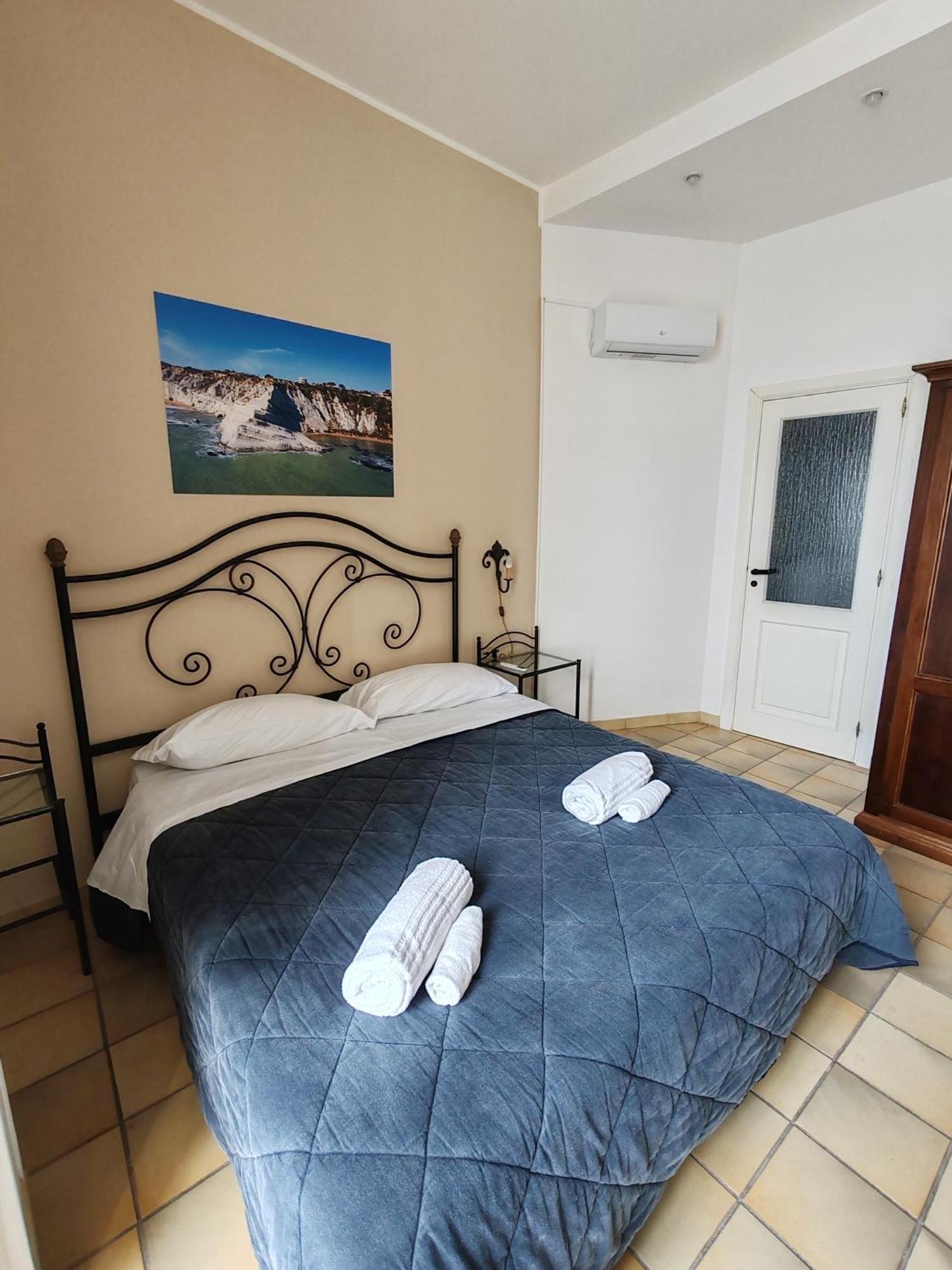 Life Hotels Residence Dei Baroni Сиракуза Екстериор снимка