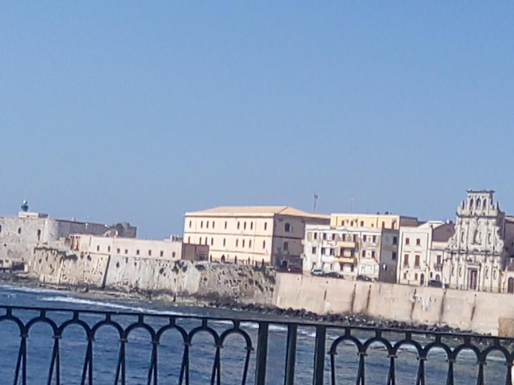 Life Hotels Residence Dei Baroni Сиракуза Екстериор снимка
